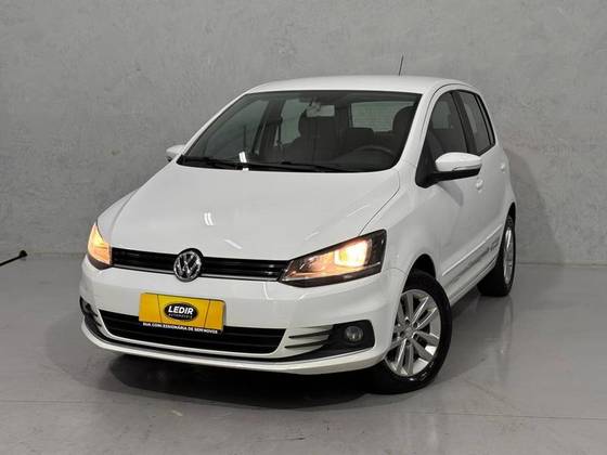 VOLKSWAGEN FOX 1.6 MSI TOTAL FLEX CONNECT 4P I-MOTION